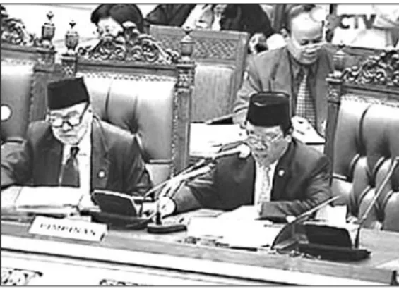 Gambar 5.7 Sidang DPR
