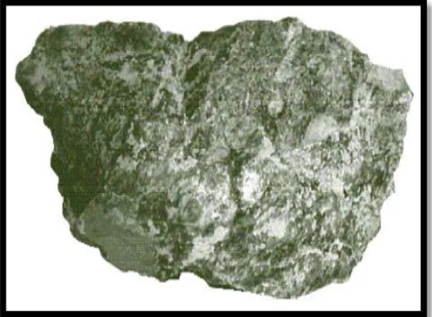 Gambar 2.  Struktur Antigorite [10] 