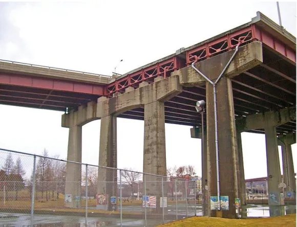 Gambar 3 : Jembatan baja multi girder I.