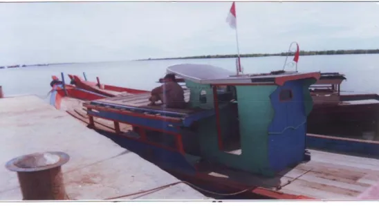 Gambar 3.   Kapal transportasi ke  Gampong  Telaga Tujuh Kecamatan Langsa  Timur   Pemerintah Kota Langsa