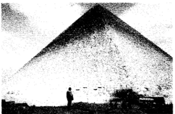 Gambar 2.12 Piramida Mesir Sumberwww.architecture. corner.edu