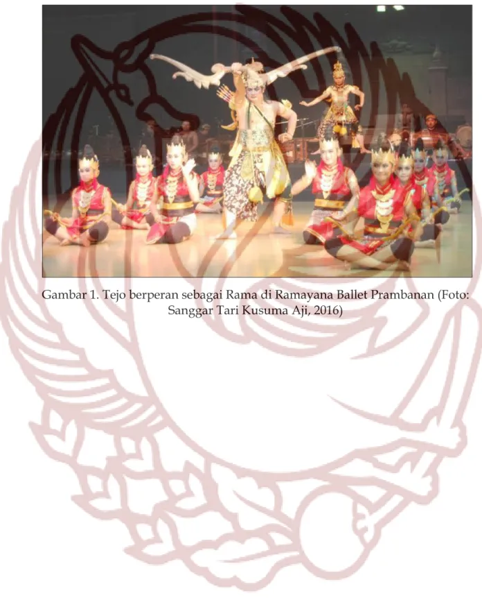 Gambar 1. Tejo berperan sebagai Rama di Ramayana Ballet Prambanan (Foto: 