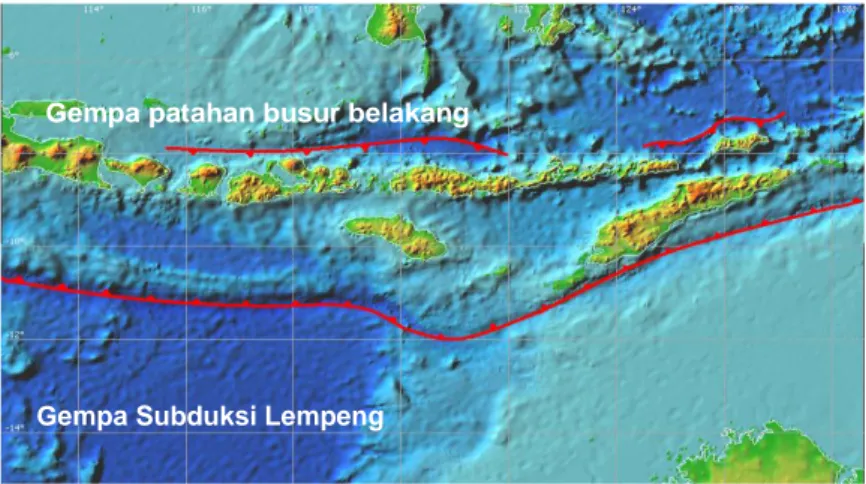 Gambar  4  menunjukkan  penyebaran  historis  pusat  gempa  yang  terletak  di  wilayah selatan dan utara NTB, masing-masing di Samudera Hindia dan Laut  Flores