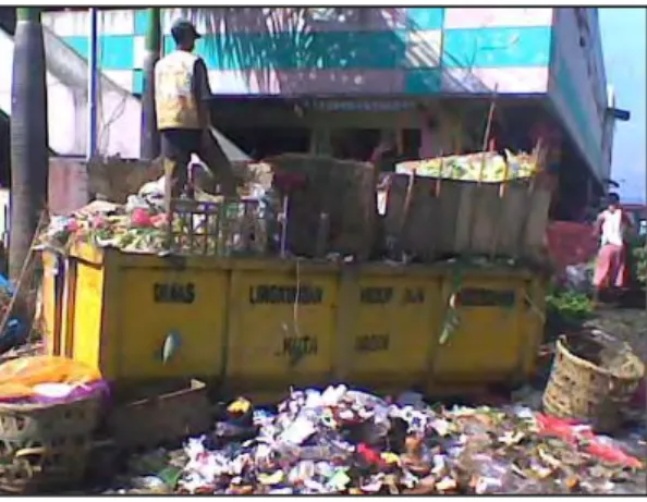Gambar 1. Timbulan Sampah di TPS Pasar  