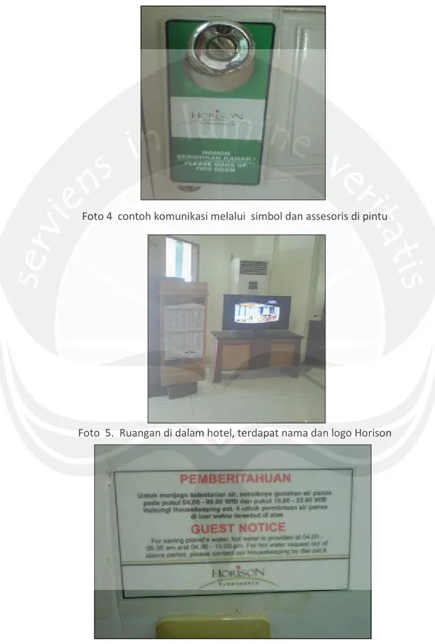 Foto 4 contoh komunikasi melalui simbol dan assesoris di pintu