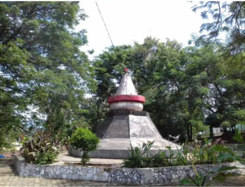 Gambar 5. Monumen mercusuar yang ada di Taman Kalpataru.