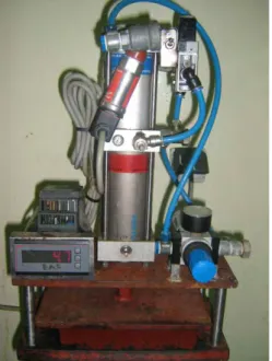 Gambar 7.  Alat uji kebocoran  (pressure  test) 