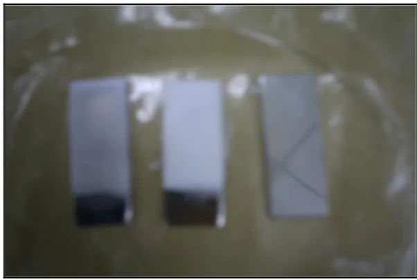 Gambar  4.  Hasil  pelapisan  substrat  SS  316  yang  diamplas  dengan  kertas  silikon  karbida  1200  grit  (A  dan  D)  dan  600  grit  (B              dan C)