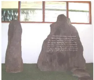 Gambar II.15 Prasasti Batutulis  Sumber: 