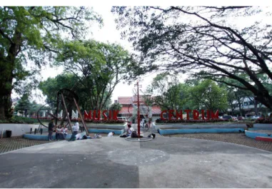 Gambar 1.1 Taman Musik Centrum