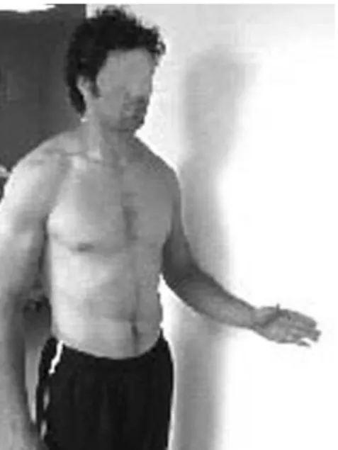 Gambar 4 rotasi lateral bahu. Berdiri dengan sisi kanan Anda ke dinding. Tekuk  lengan kanan 90 o 