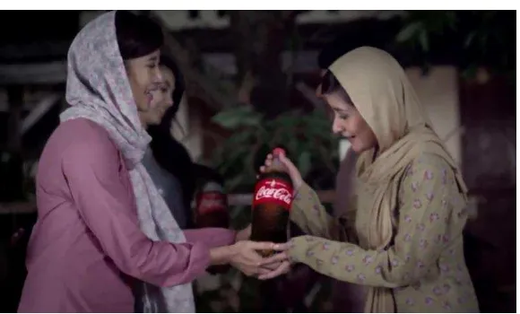 Gambar 1. Iklan Coca Cola versi Ramadhan 