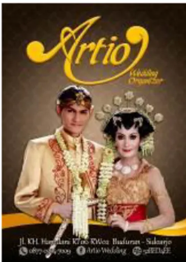 Gambar  yang  digunakan  adalah  sepasang  pengantin  dengan  adat  Jawa  modern,  mengingat  temanya  adalah 
