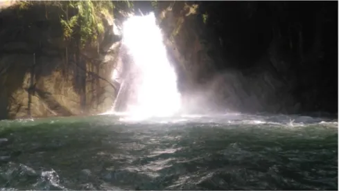 Gambar 2. Dokumentasi air terjun Bantimurung 