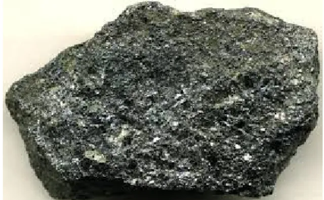 Gambar 1. Mineral magnetit