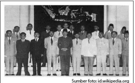 Foto salah satu kabinet pada masa pemerintahan Demokrasi Liberal 