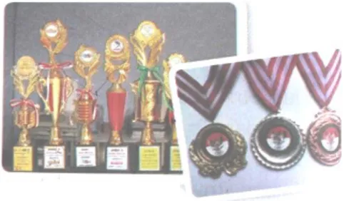 Gambar 5  Piala dan Medali  B. Prangko 