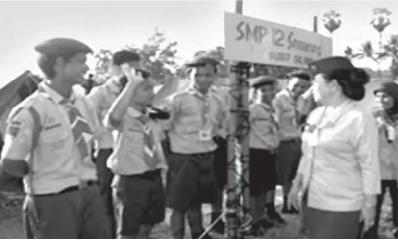 Gambar 1.3 Kegiatan Pramuka dalam 