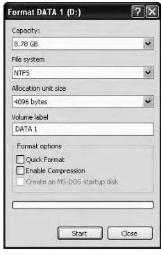 Gambar 1.17. Kotak dialog format disk di lingkungan Windows XP