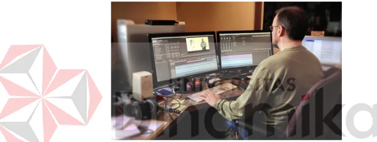 Gambar 3.2 Editor melakukan editing  (sumber:  https://basabasi.co/editor-film/ ) 