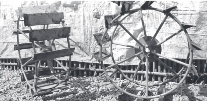 Gambar 3. Prototipe roda besi bersirip gerak untuk lahan sawah Subang