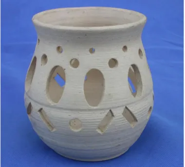 Gambar 6  Guci Keramik 