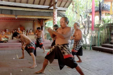 Gambar 2.4. Adegan Tari Keris 