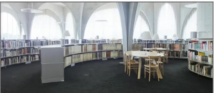 Gambar 8. Area rak koleksi buku perpustakaan dan area baca Sendai  Mediatheque,Jepang 