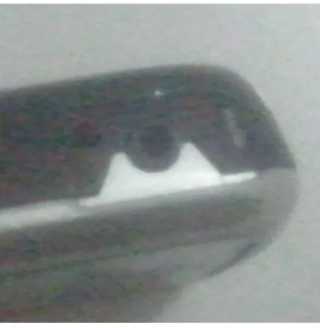 Gambar 1 Output headphone 2.5 mm  