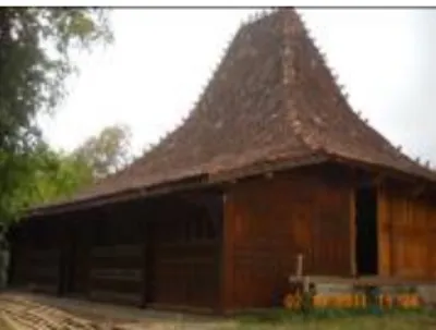 Gambar 2. : Rumah Pencu Kudus (2)
