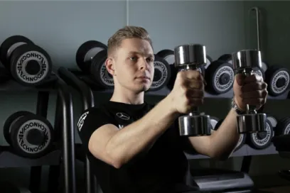 Gambar 1. V-sit and steer position  b.  Dumbell press-up 