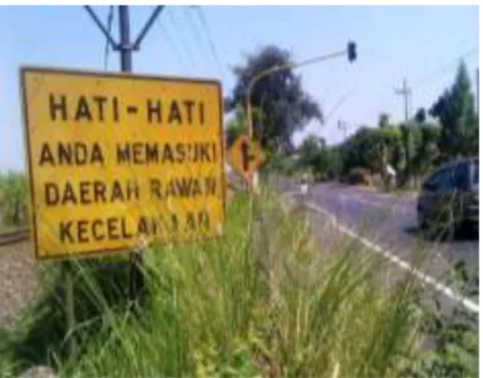 Gambar 2.10. Rambu Peringatan 