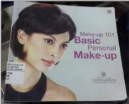 Gambar 4.4 Isi dan Layout Buku Basic  Personal Make Up 