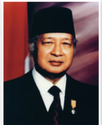 Gambar 9.1 Presiden Soeharto Sumber: id.wikipedia.org