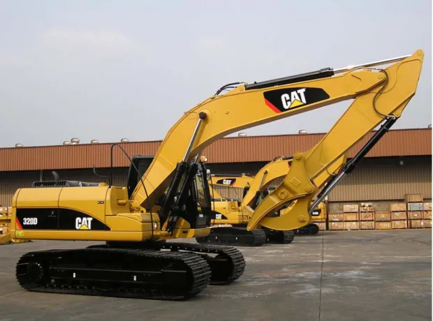 Gambar 1.2  Hydraulic Excavator tipe 320D 