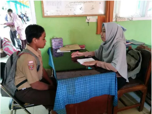 Foto  3  :  wawancara  dengan  Irsyad  Tri  Prasetya  siswa  di  SMP  Negeri  2 Pekalongan Lampung Timur pada tanggal 27 Agustus 2018