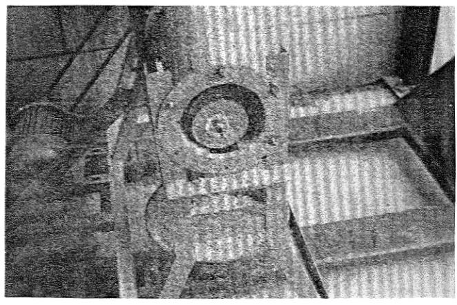 Fig. 8. The polishing process of sorghum. 