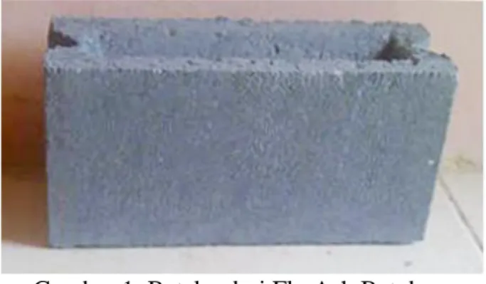 Gambar 1. Batako dari Fly Ash Batubara  3.3  Analisis Kuat Tekan Batako 