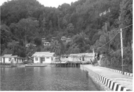 Gambar 1. Kampung Forir (dokumentasi Balai Arkeologi Jayapura)
