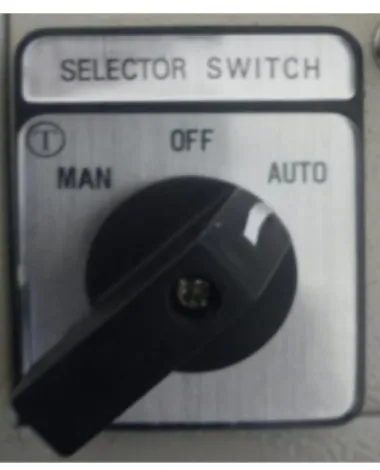 Gambar 10 Selector switch posisi otomatis  Prosedur  pengujian  panel  ACOS  dalam kondisi pengoperasian otomatis adalah  sebagai berikut: 