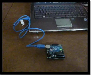 Figure 2.1: Arduino connect to PC 