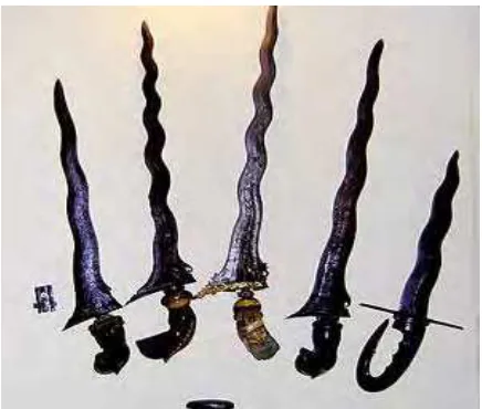 Figure 2.1.1 :Keris with luk 