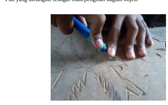 Gambar 18. Bagian plat yang dipotong