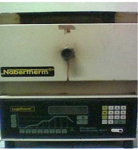 Gambar 3.1. Tungku sintering (furnace). 