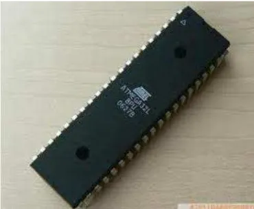 Gambar 4. Mikrokontroler ATmega32 (Soni, 2011)
