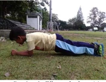 Gambar 3. Elbow plank position 