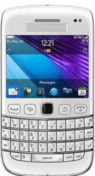 Gambar 2. Handphone (sumber: http://igadgets.us) 