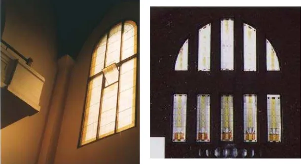 Gambar 7(a&b).  Foto bukaan pada dinding dengan material stained glass sebagai simbolisasi Kristus Penerang Dunia pada Gereja Katedral St