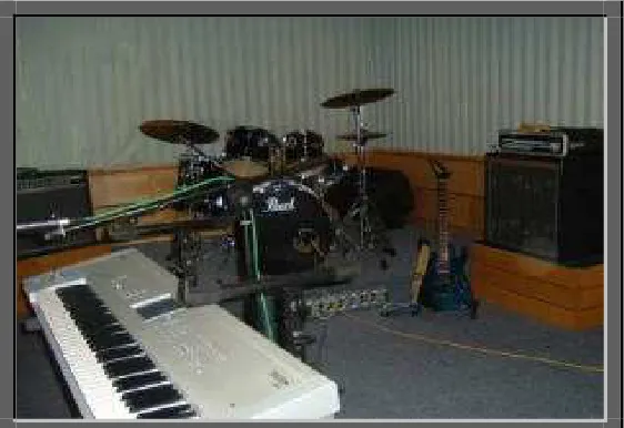 Gambar 6.Ruang studio musik SMP Negeri 3 Kudus 