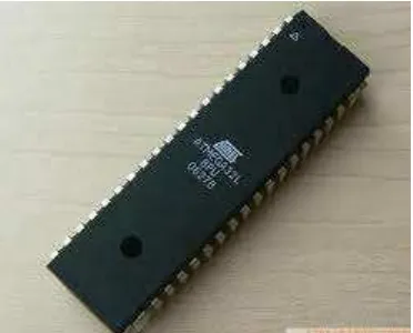 Gambar 2.7 Mikrokontroler ATMega 8535 (Soni, 2011).   